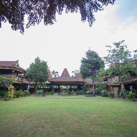 Pondok Tingal Borobudur Magelang Eksteriør billede